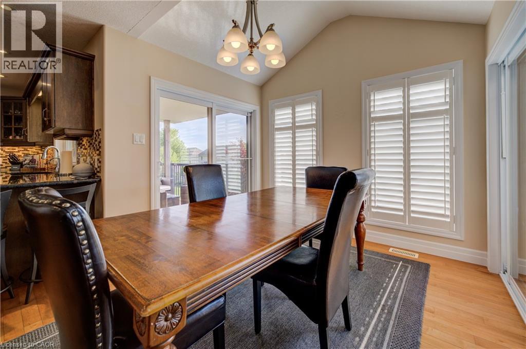 135 GERBER MEADOWS Drive - Image 16
