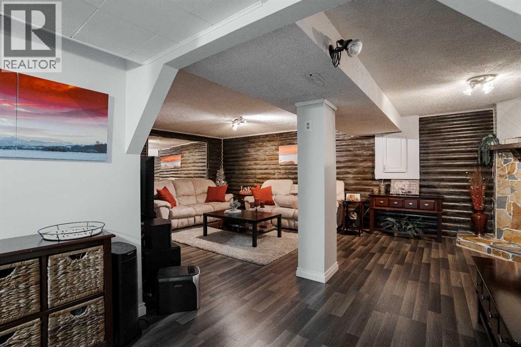 114 Hilltop Crescent, Fort McMurray