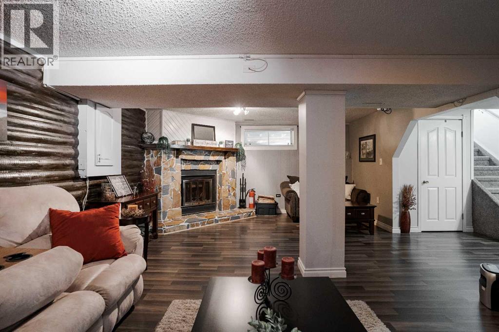 114 Hilltop Crescent, Fort McMurray