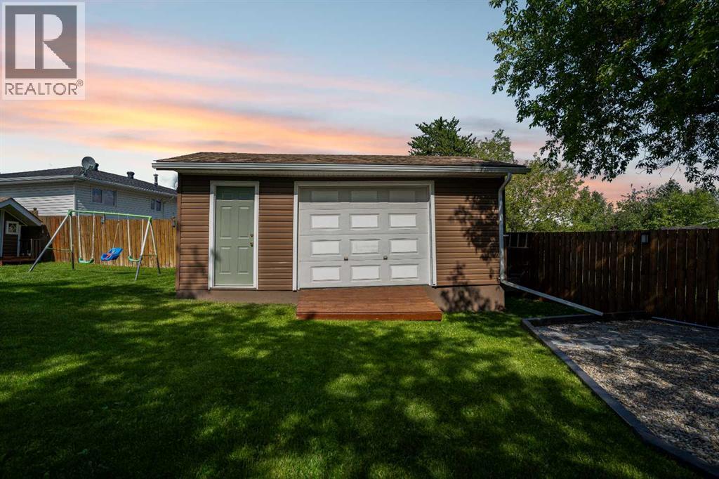 114 Hilltop Crescent, Fort McMurray