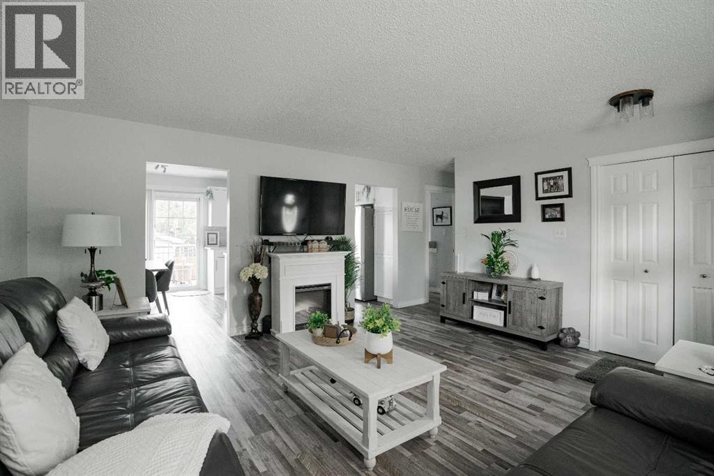 114 Hilltop Crescent, Fort McMurray