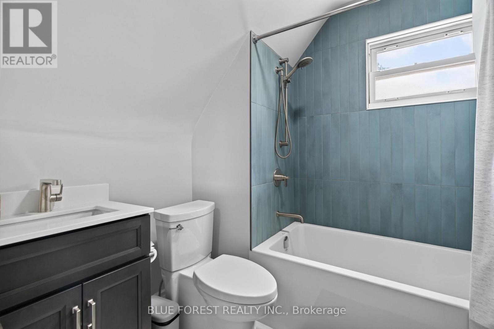 95 TECUMSEH AVENUE E - Image 18