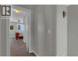 10 West Cedar Rise Sw, Calgary, AB T3H5G8 Photo 17