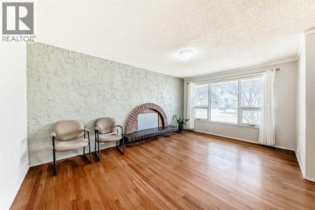 6840 4 Avenue NE - 32