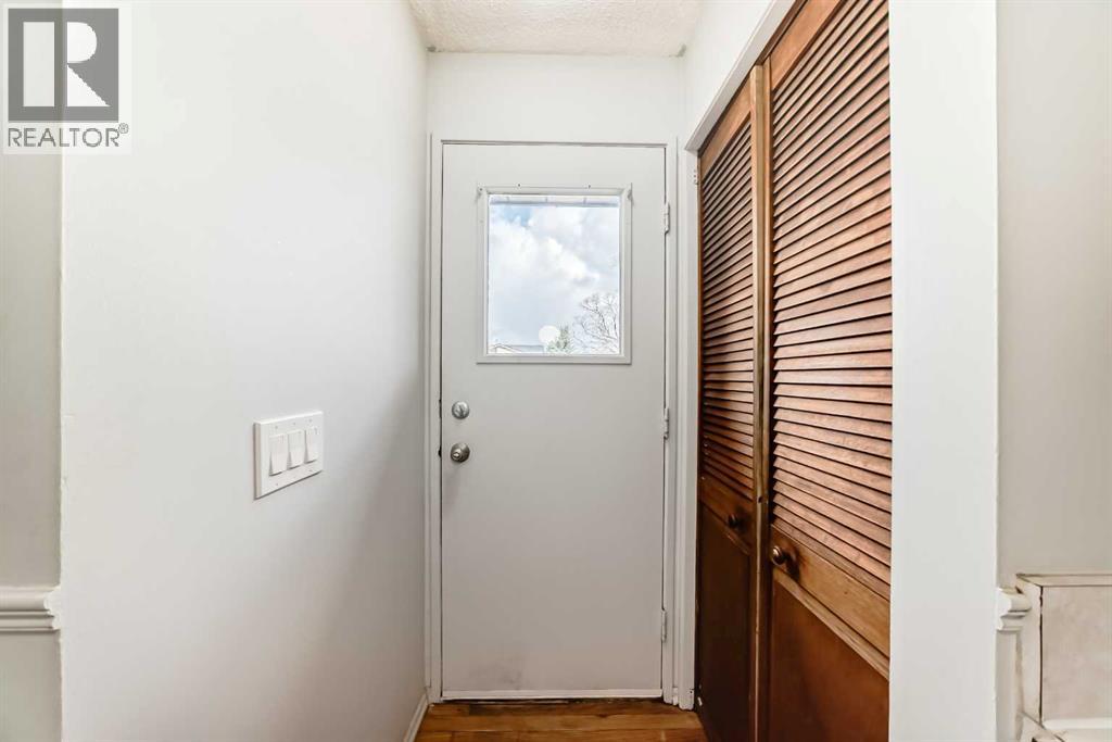 6840 4 Avenue NE - 41