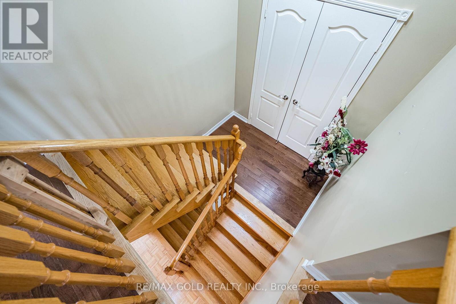 48 REDFINCH WAY - 25
