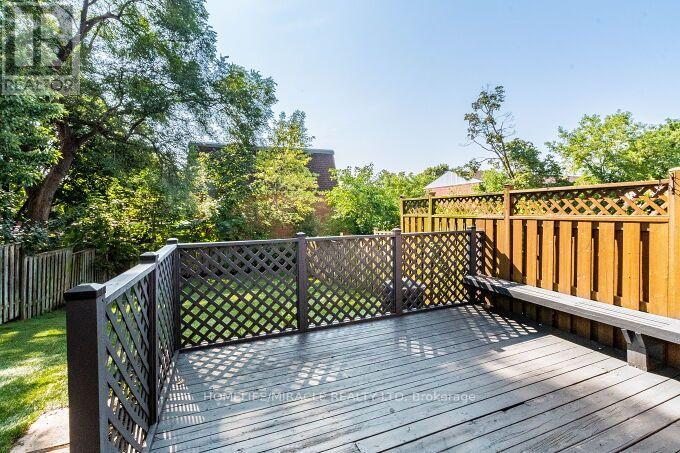 2464 BROOKHURST ROAD - Image 35