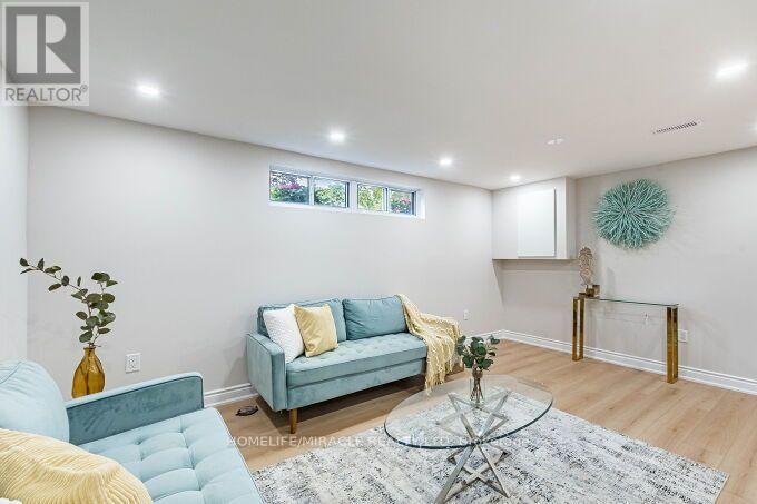 2464 BROOKHURST ROAD - Image 28