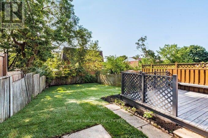 2464 BROOKHURST ROAD - 37