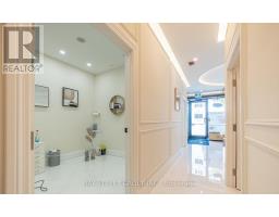 515 Wilson Avenue, Toronto, ON M3H1V1 Photo 13