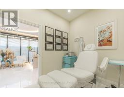 515 Wilson Avenue, Toronto, ON M3H1V1 Photo 14