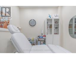 515 Wilson Avenue, Toronto, ON M3H1V1 Photo 18