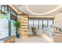 515 Wilson Avenue, Toronto, ON M3H1V1 Photo 8