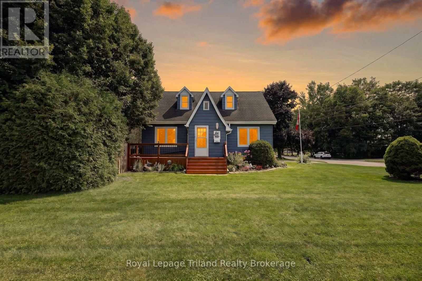 241 DELATRE STREET W - 1
