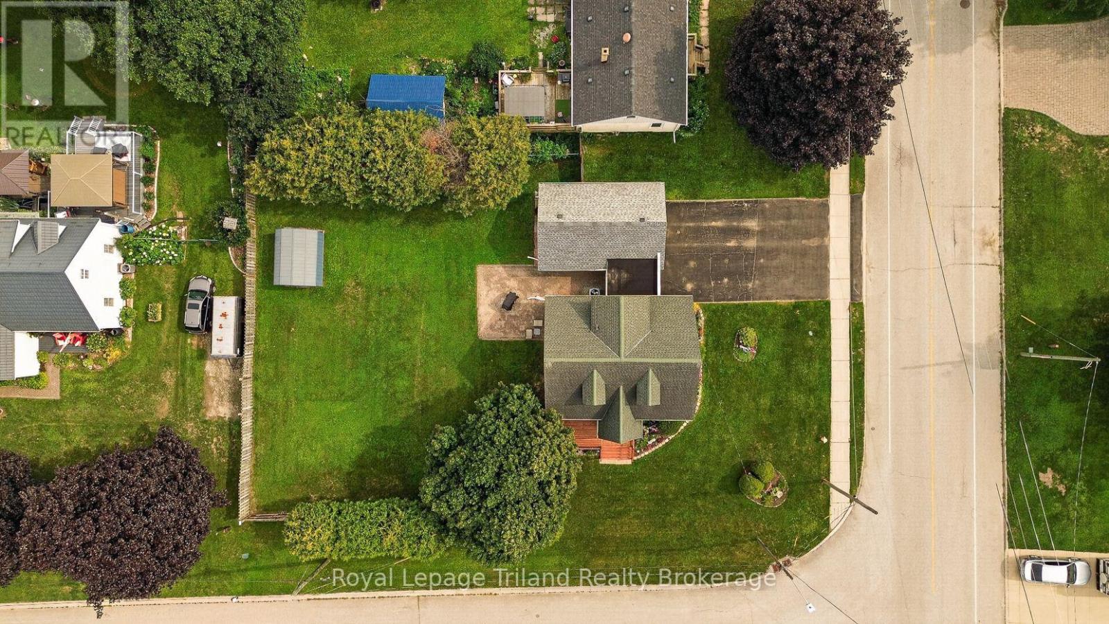 241 DELATRE STREET W - Image 45