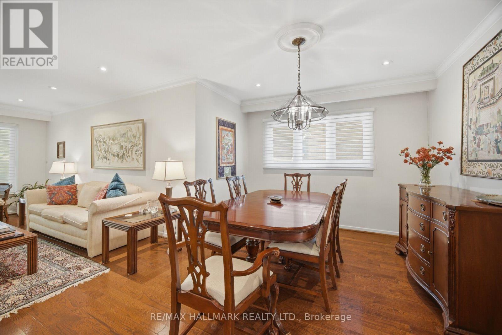 17 WELLESBOURNE CRESCENT - 10
