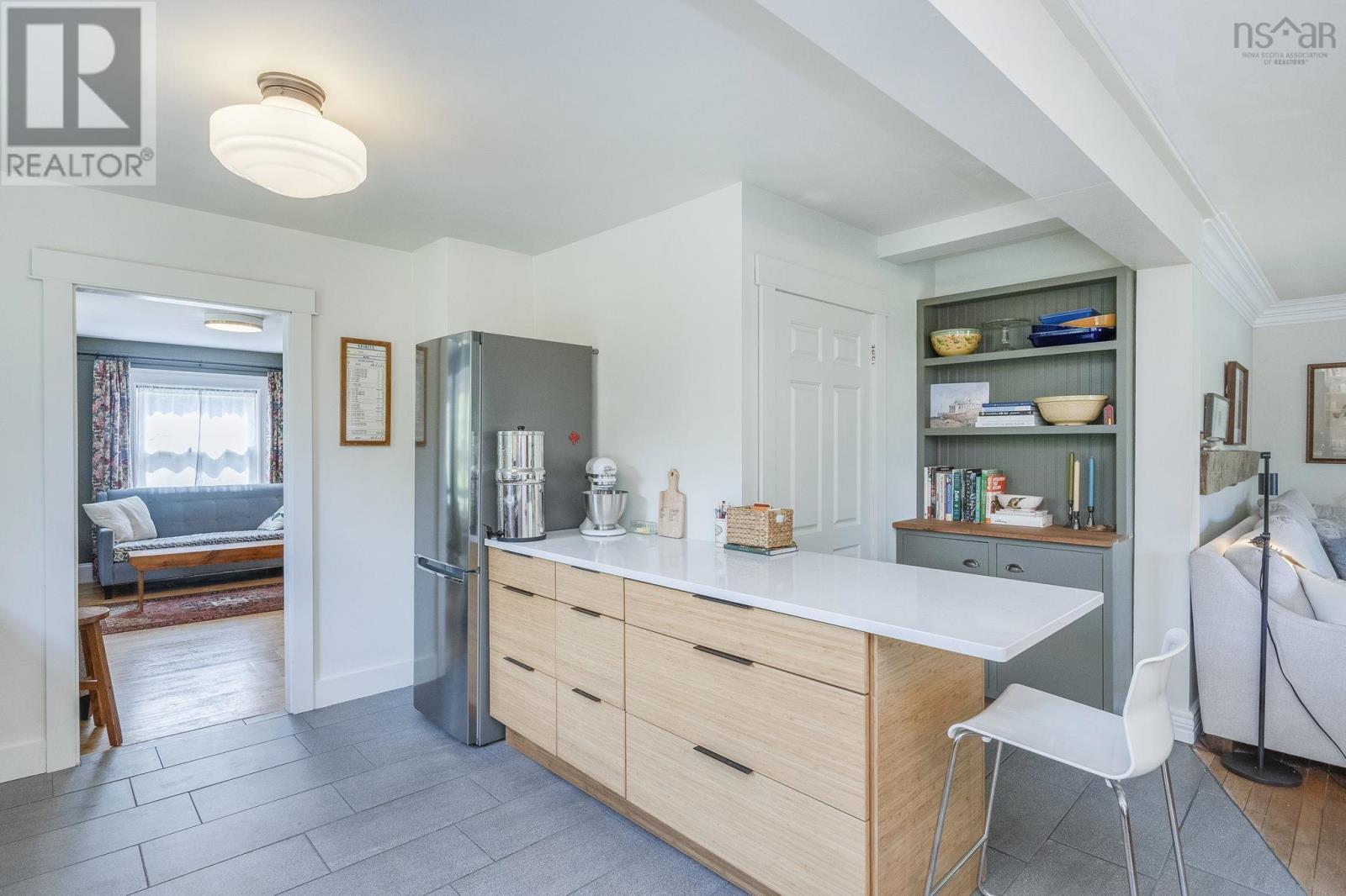 164 Cottage Street - 10