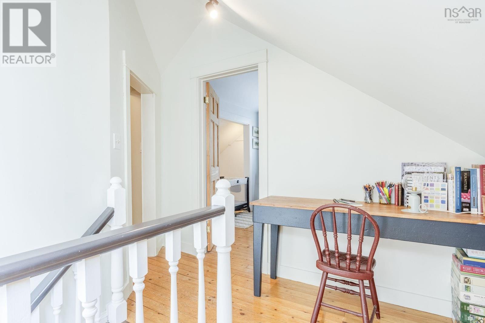 164 Cottage Street - 30