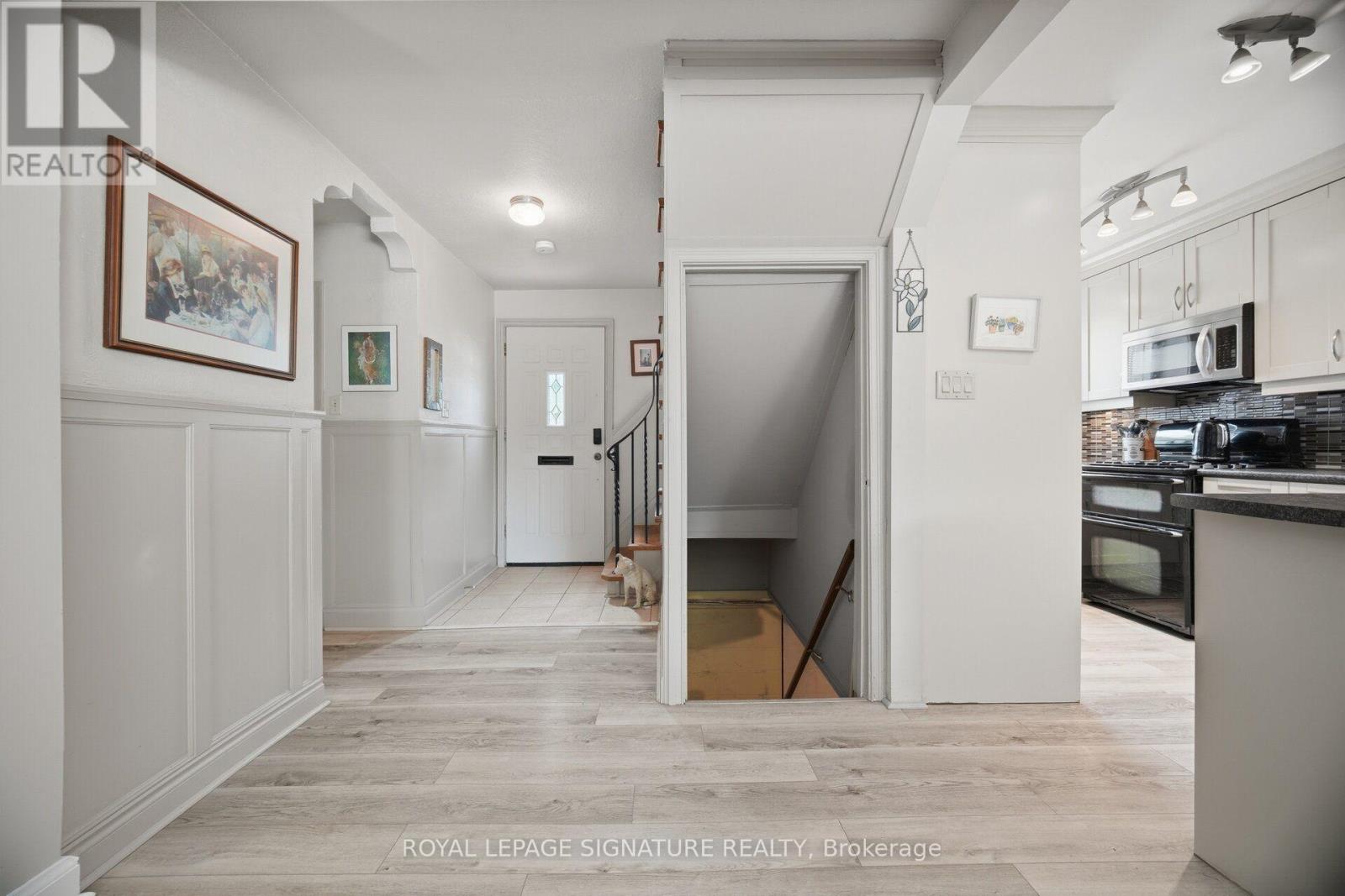 10 ELMVIEW COURT - Image 34