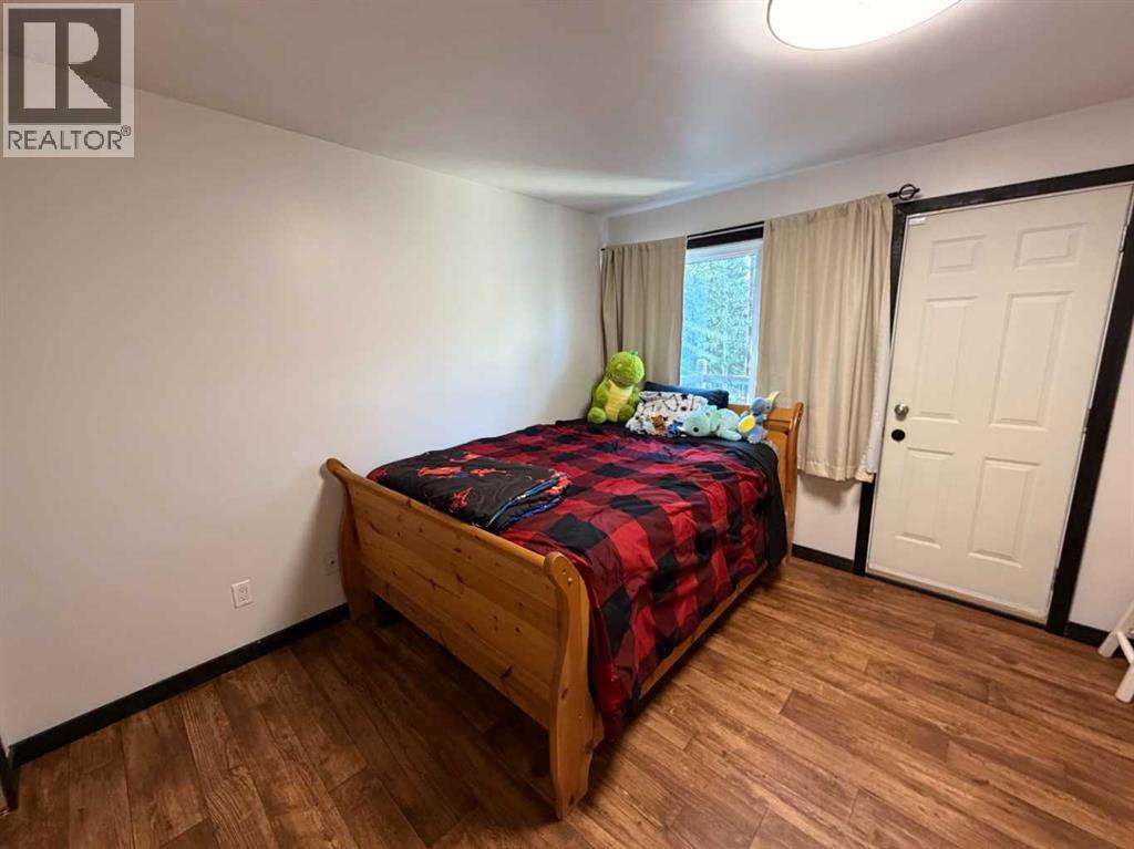 987 1 Avenue - Photo 33