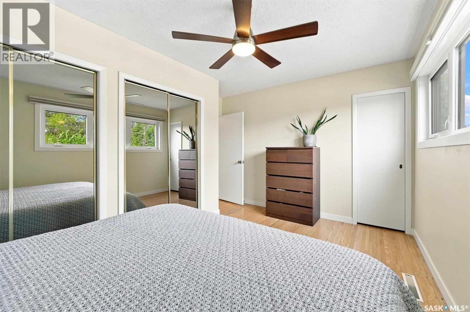 2202 Albert AVENUE - Image 16