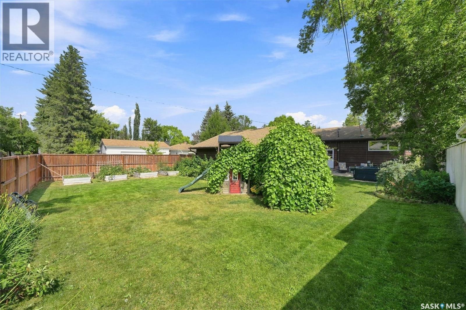2202 Albert AVENUE - Image 49