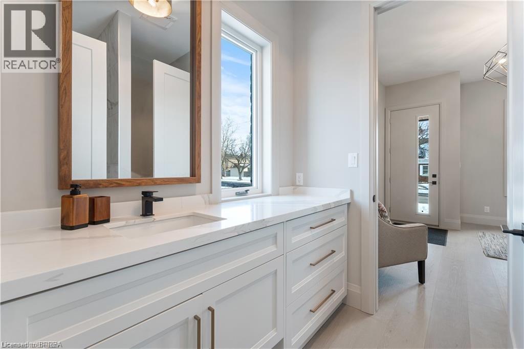 159 PARKSIDE Drive - 22