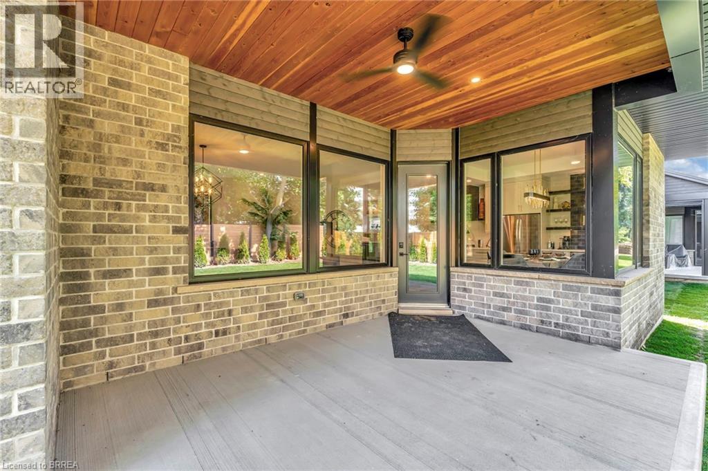 161 PARKSIDE Drive - 3