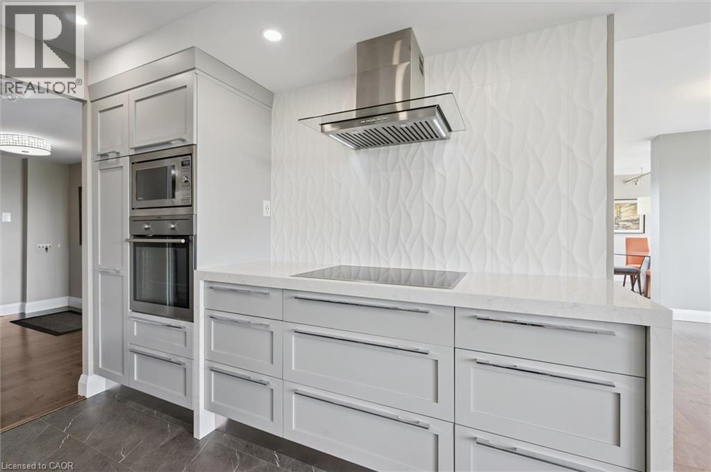 #602 6 WILLOW Street - Image 20