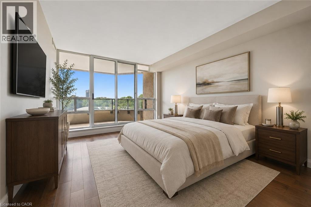 #602 6 WILLOW Street - Image 23