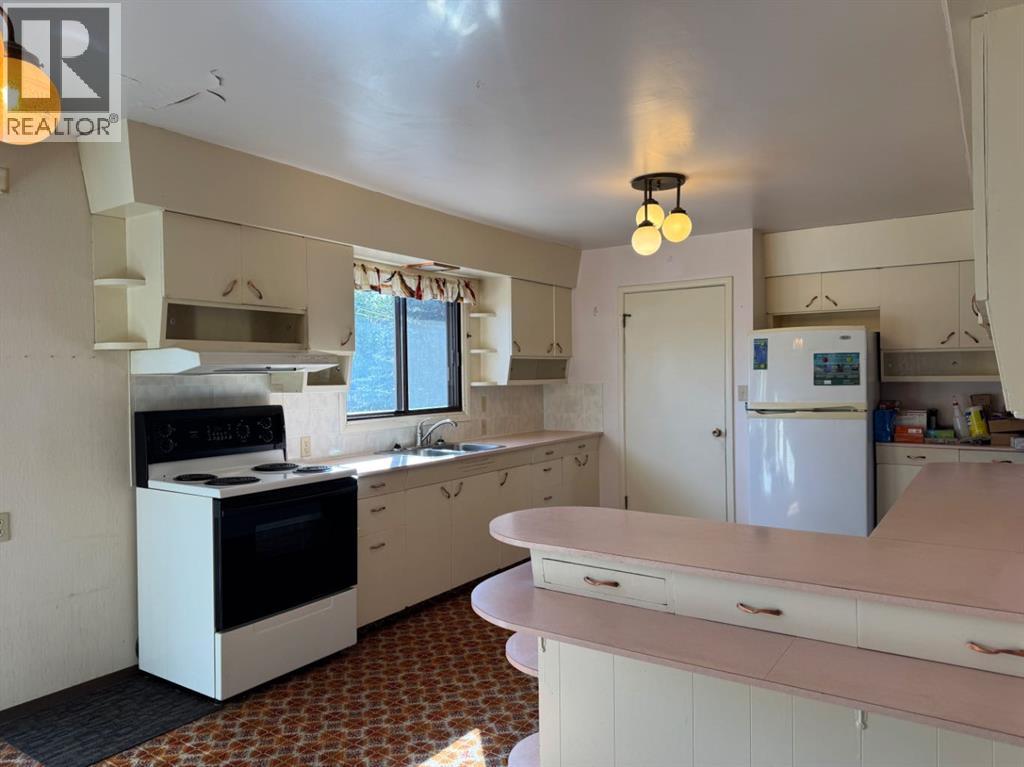 10317 114 Street - Photo 7