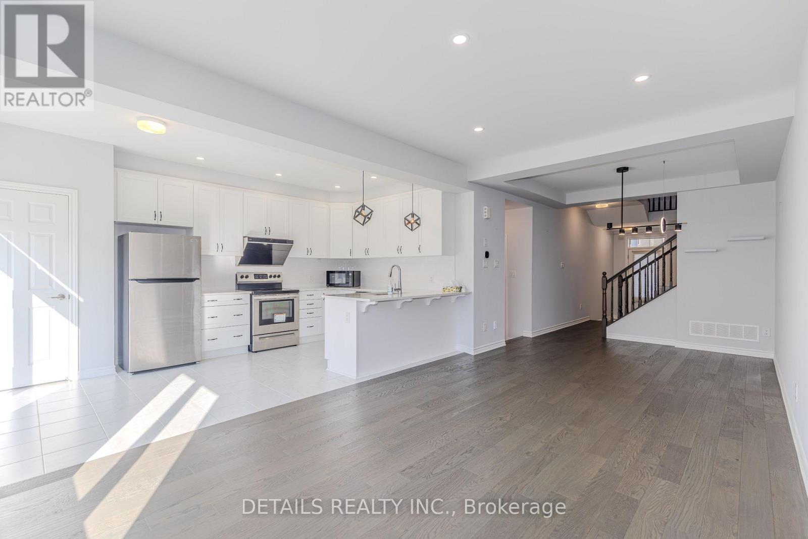 3 Bed, 3 Bath House for Rent in Ottawa – 359 CROSSWAY TERRACE, Ottawa – MLS# X13679192 - Image 10