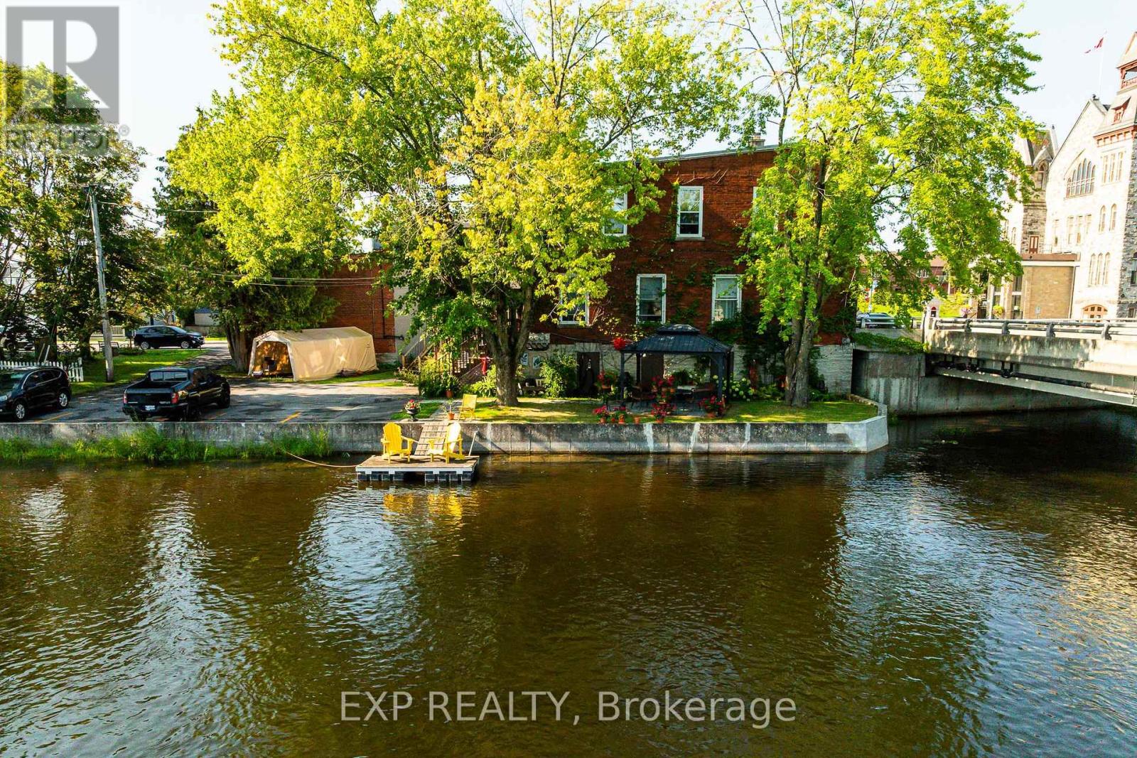 5-7 BRIDGE STREET - 5