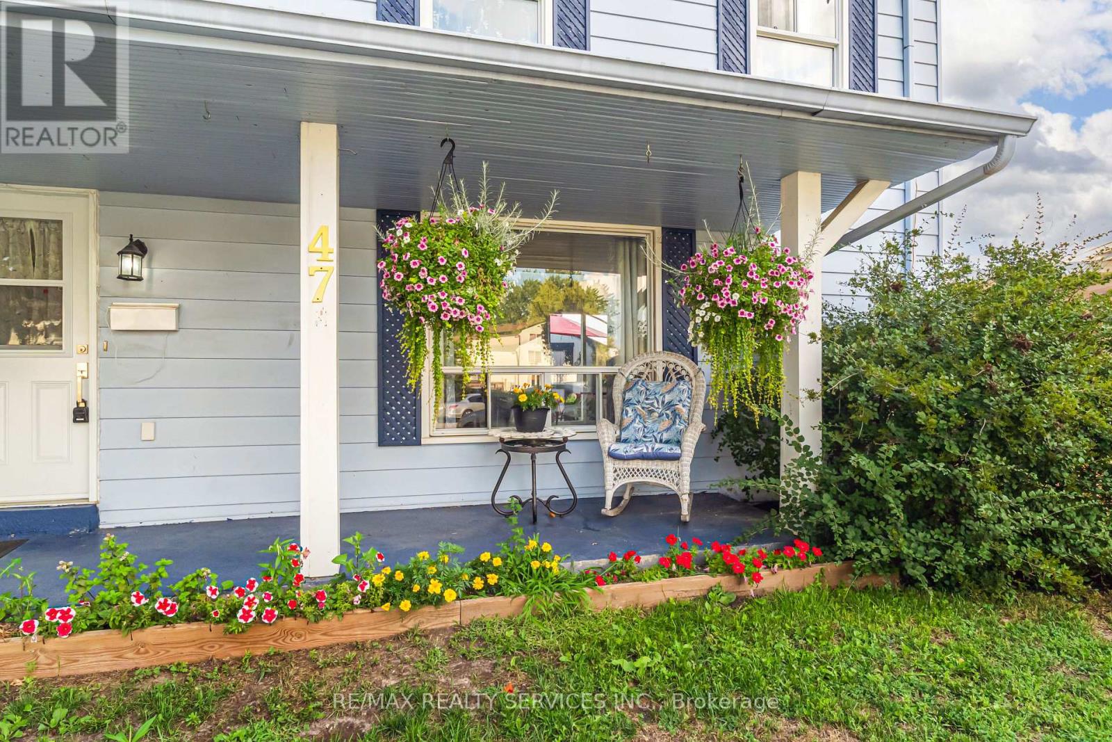 47 HUNTINGWOOD CRESCENT - 3