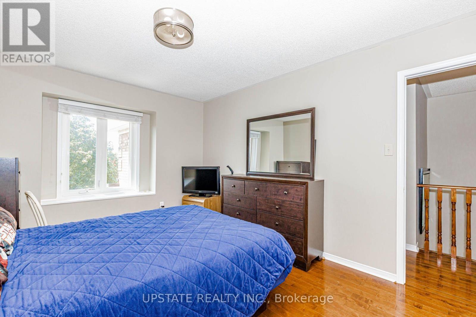 9 PALMOLIVE STREET - Image 35