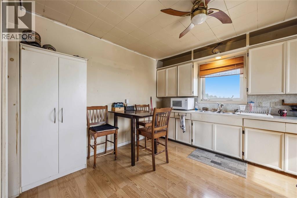 2898 Oil Heritage ROAD - 11