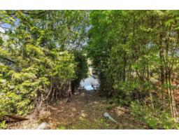 23 Ch. De La Blanche, Val Des Monts, QC J8N5A1 Photo 22