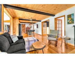 23 Ch. De La Blanche, Val Des Monts, QC J8N5A1 Photo 9