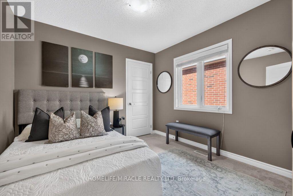 80 DREDGE COURT - Image 30