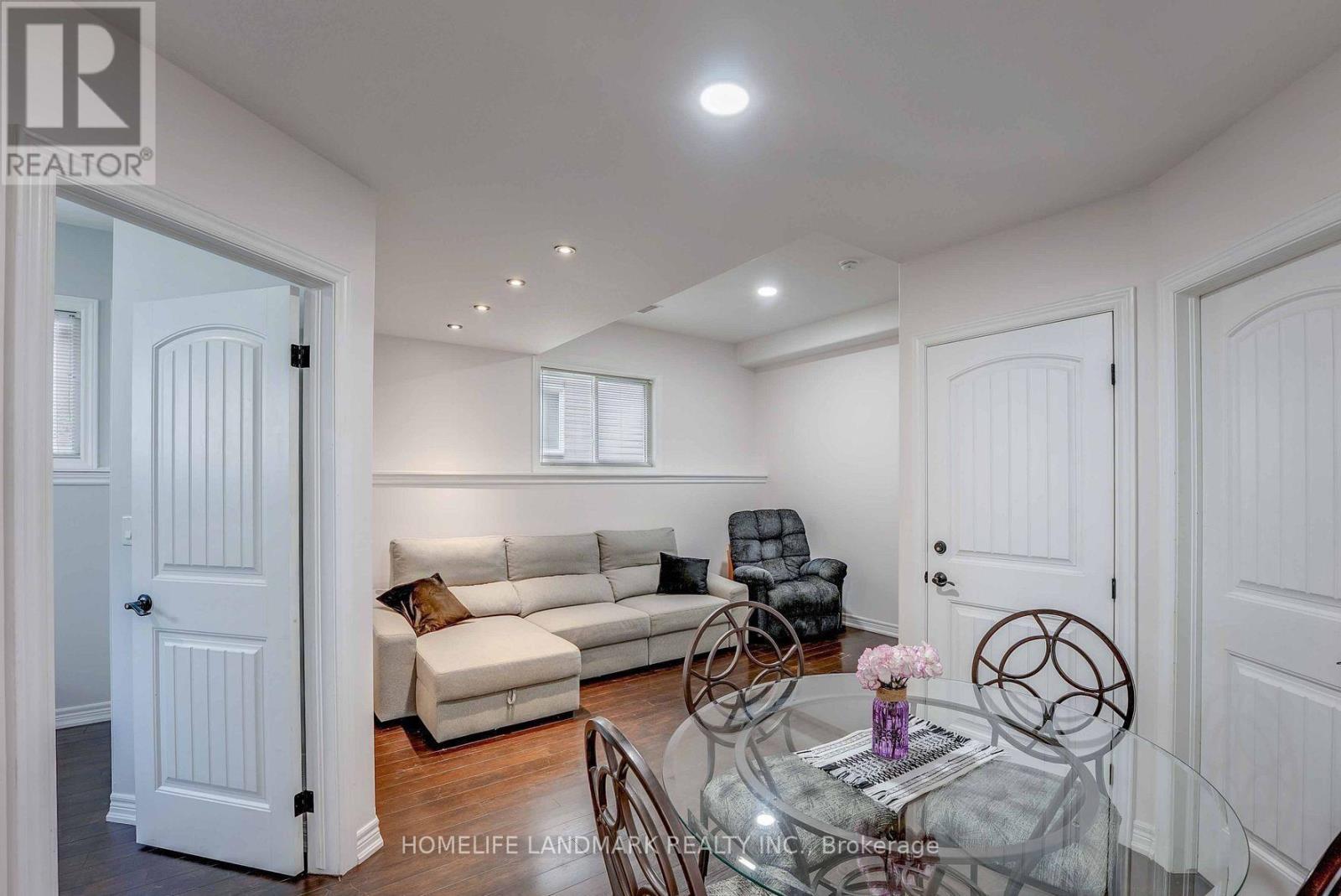 23 WATER STREET - Image 43