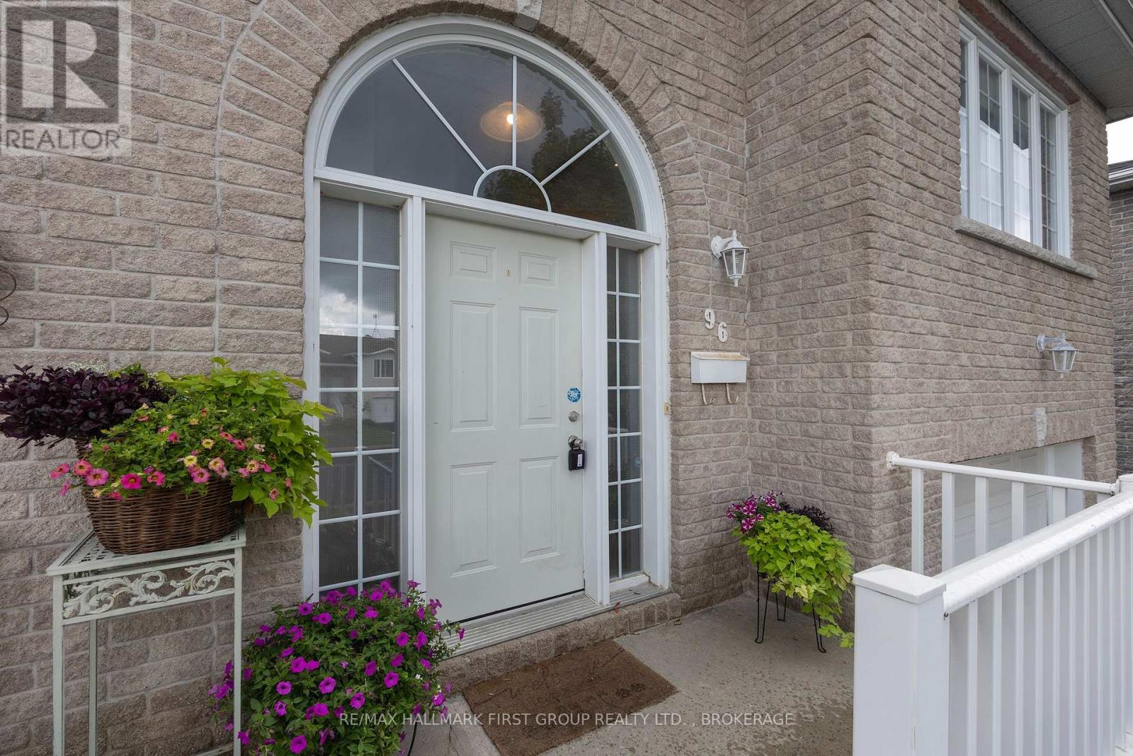 96 BRICELAND STREET - 2