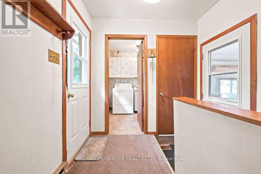 20 MEADOWBROOK DRIVE - Image 26