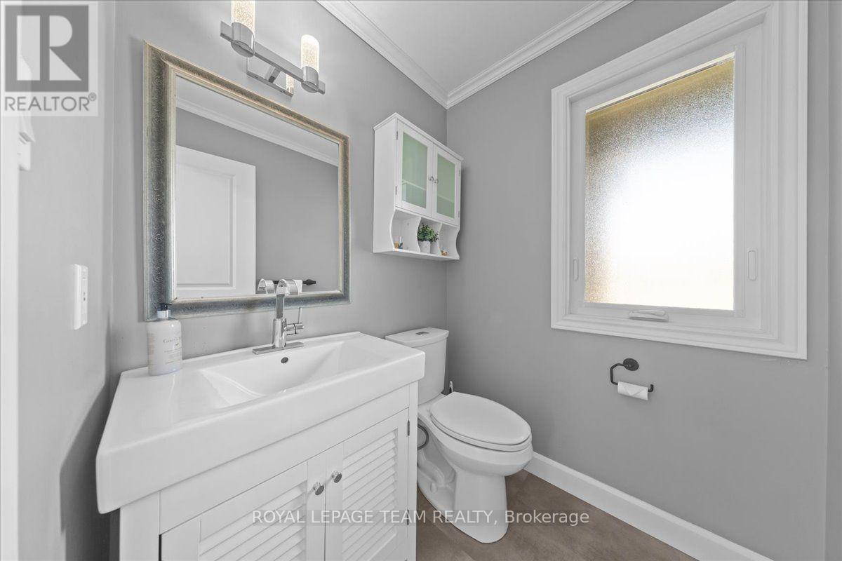 3 Bed, 3 Bath House for Sale in Carleton Place – 38 PATTERSON CRESCENT, Carleton Place – MLS# X13679326 - Image 17