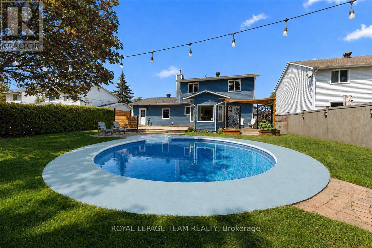 38 PATTERSON CRESCENT - 30