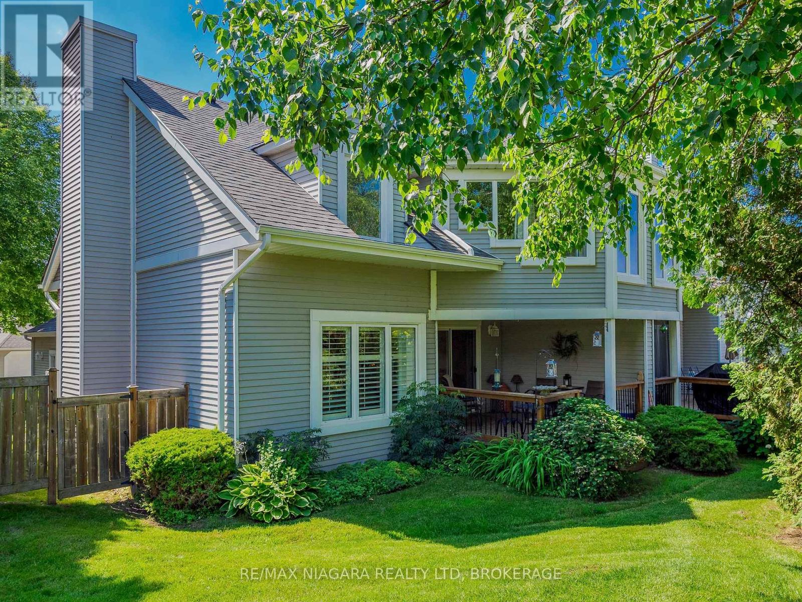 #23 5 LAKESIDE DRIVE W - 9