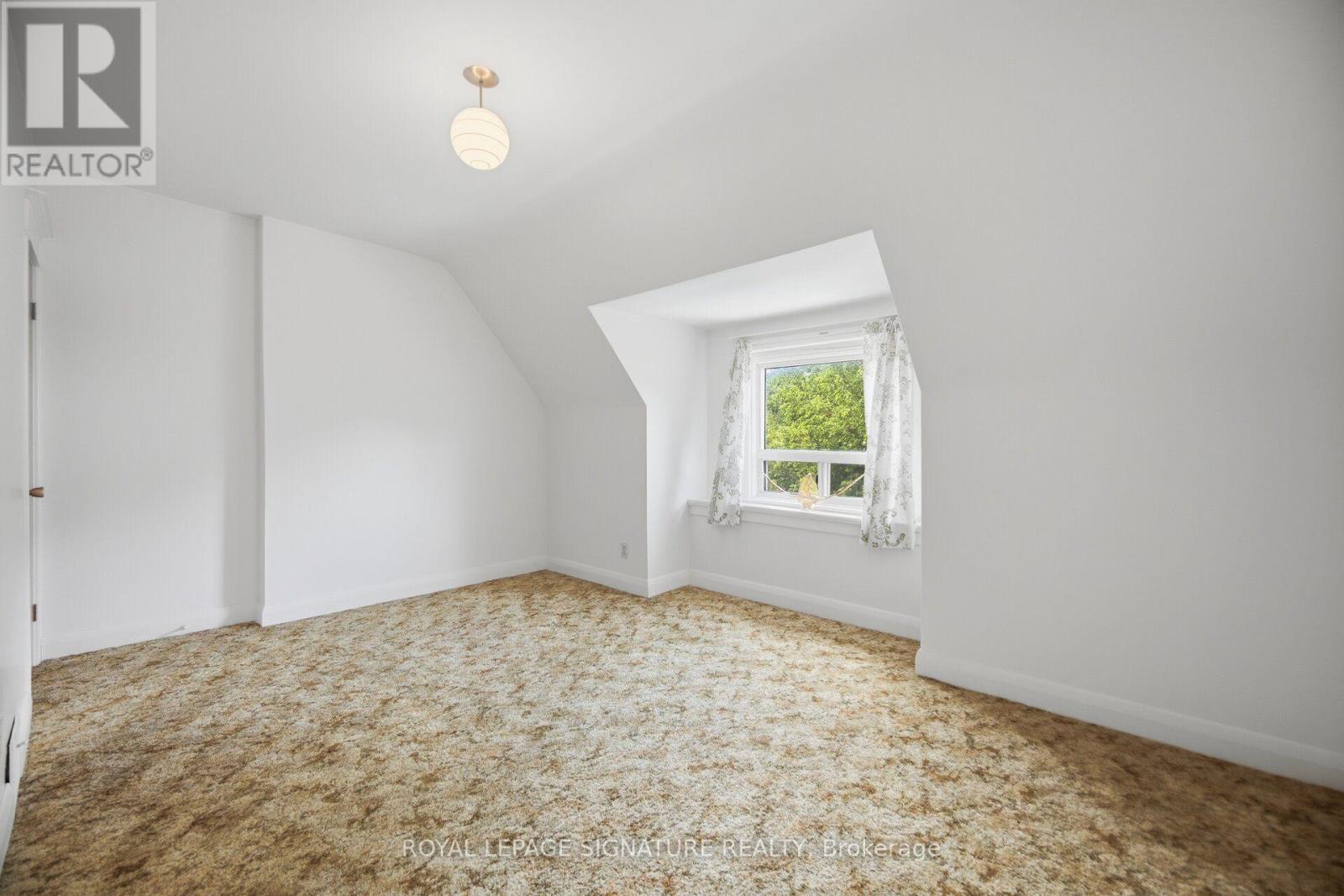 43 MARCHMOUNT ROAD - 35