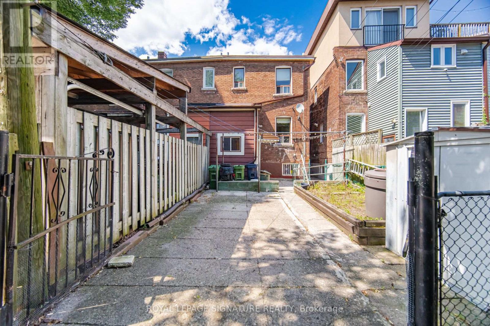 43 MARCHMOUNT ROAD - 46