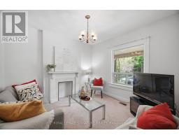 Laundry room - 43 Marchmount Road, Toronto, ON M6G2A8 Photo 10