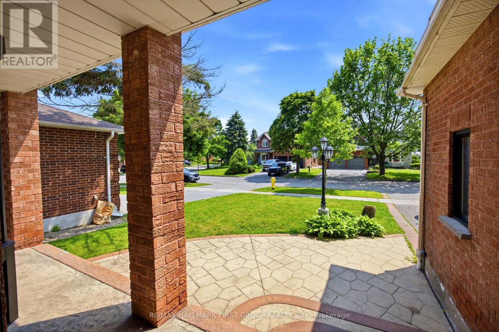 15 SALLIS DRIVE - Image 3
