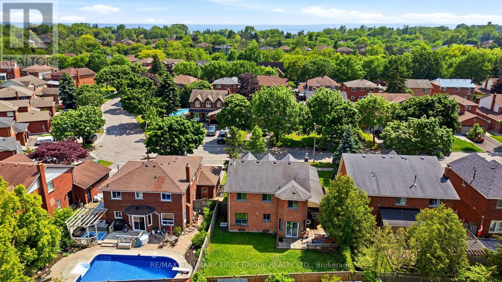 15 SALLIS DRIVE - 40